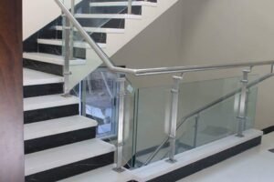 STAINLESS STEEL GLASS RAILING