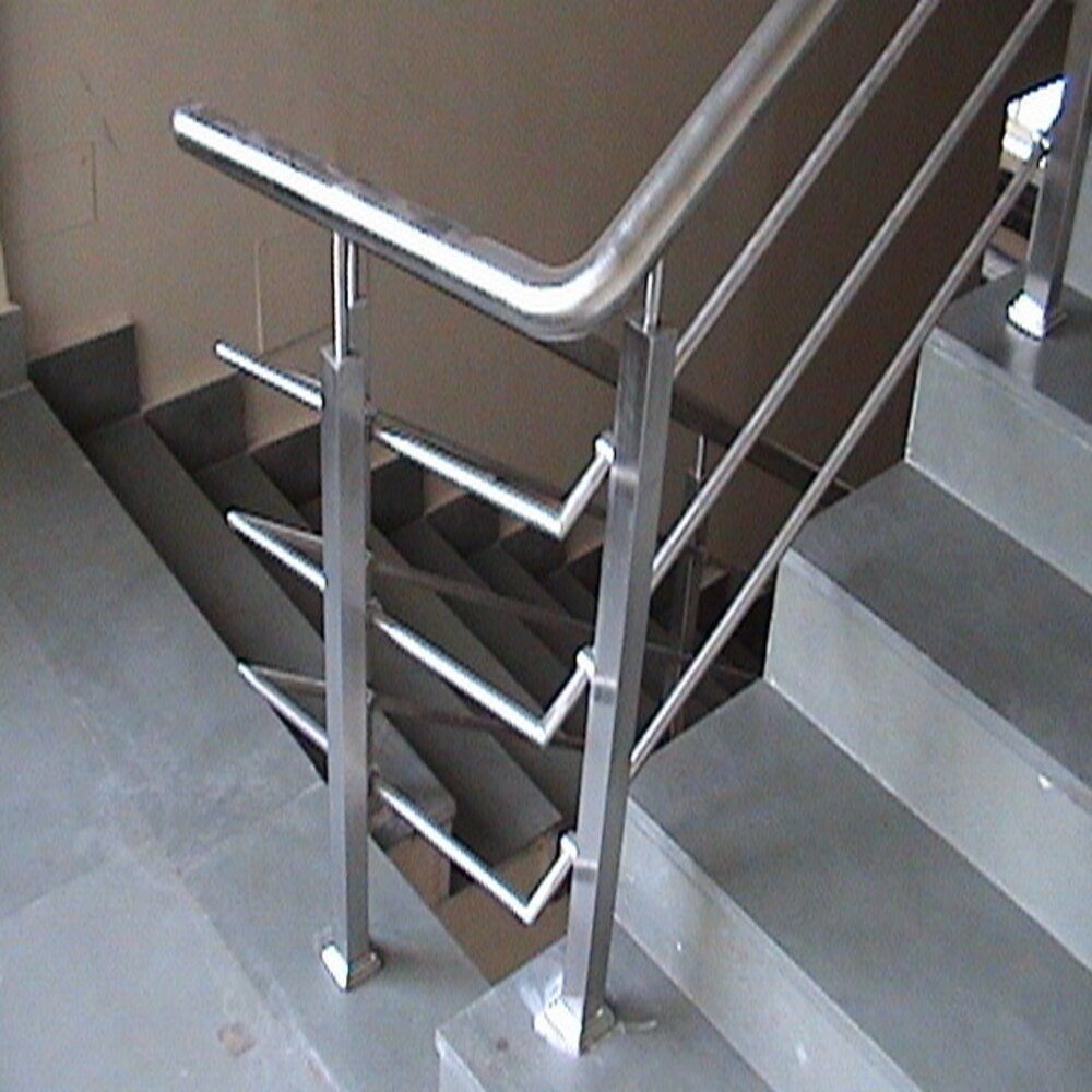 Side Mounted Square Balustrade With Horizontal Members